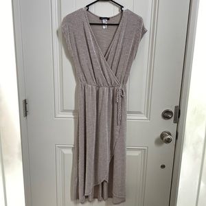 Sz Medium Caution to the Wind midi dress taupe and white striped. High low hem